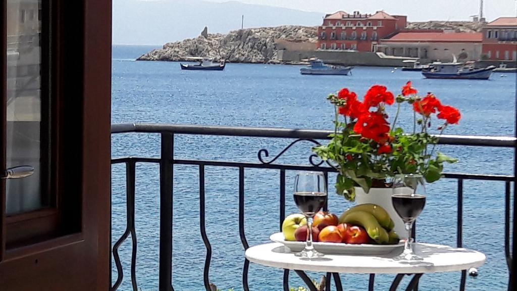 Aegean View Villas Chalki Town ภายนอก รูปภาพ
